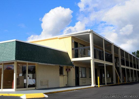 Budget Lodge Churchland チェサピーク エクステリア 写真